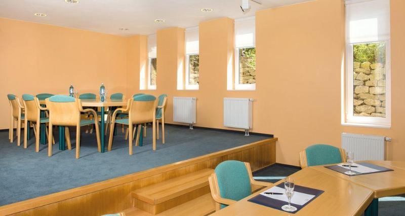 Victor's Seehotel Weingärtner Bostalsee 4* Bosen-Eckelhausen